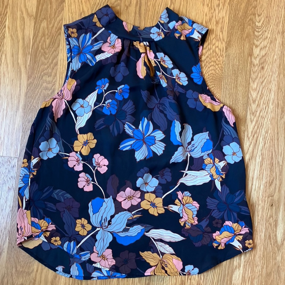 Floral Shell Size M